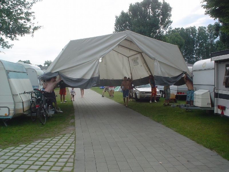 kjg073